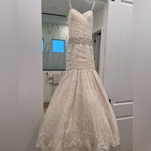 wedding dress